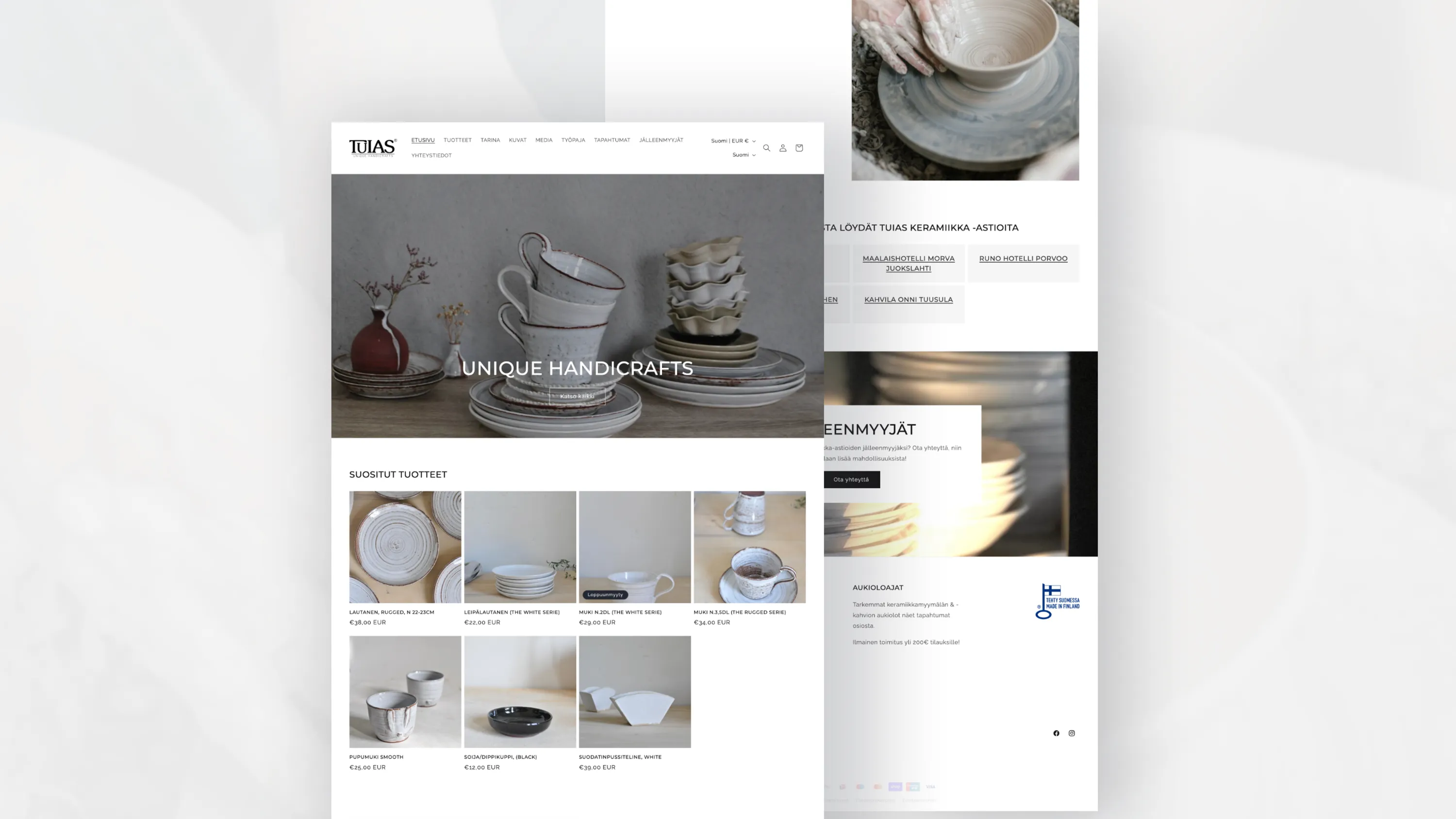 Keramiikka-astioita, kuten lautasia ja mukteja, pinottuna harmaata taustaa vasten verkkosivulla.